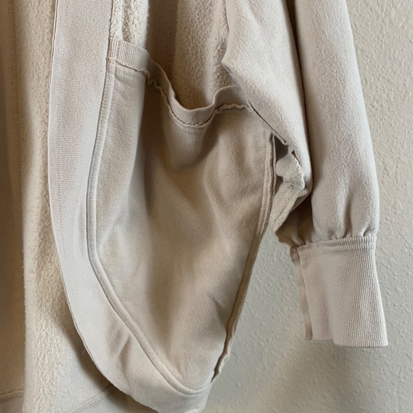 Chelsea & Theodore cardigan oversized small - Picture 3 of 13